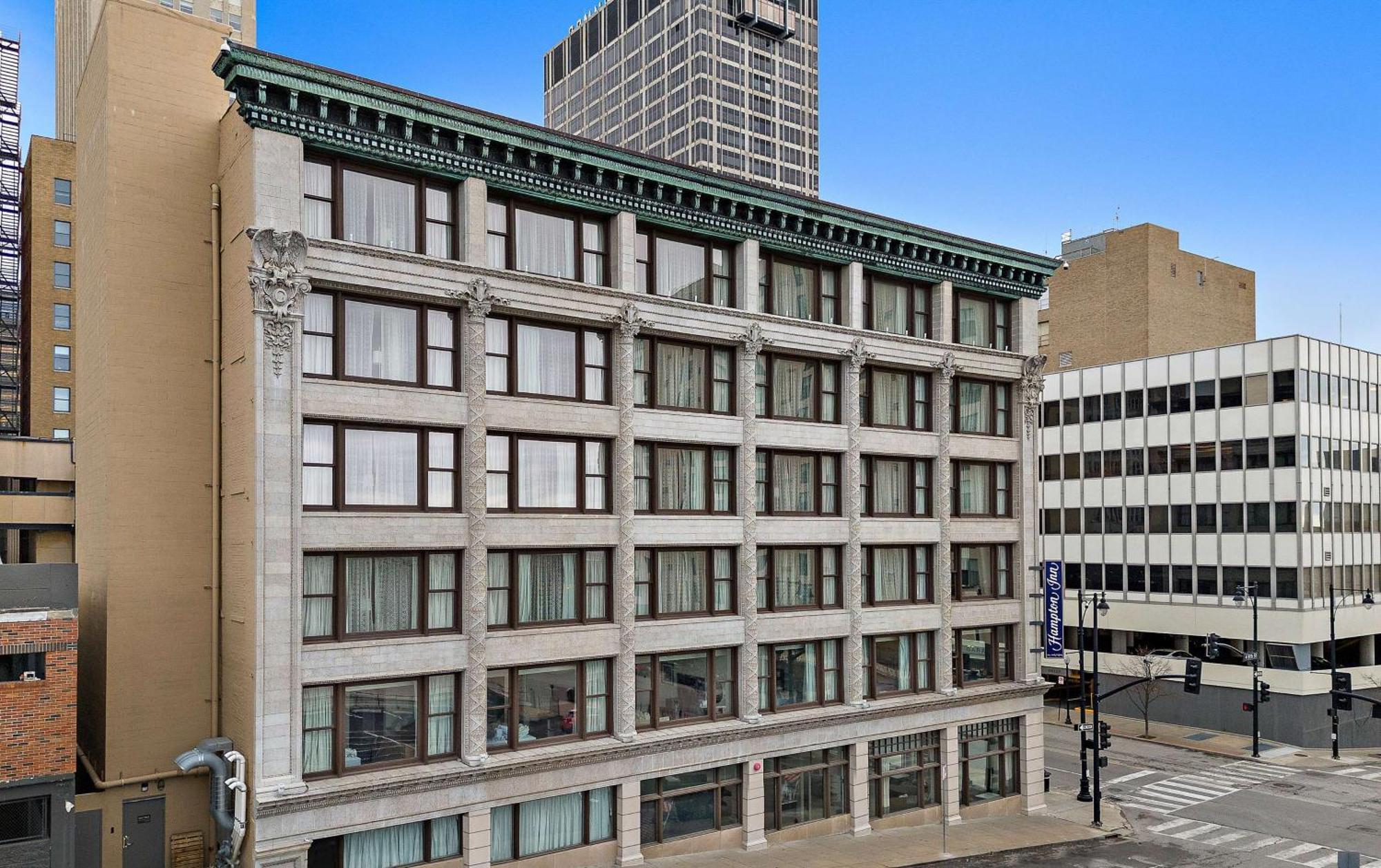Hampton Inn Kansas City - Downtown Financial District Bagian luar foto