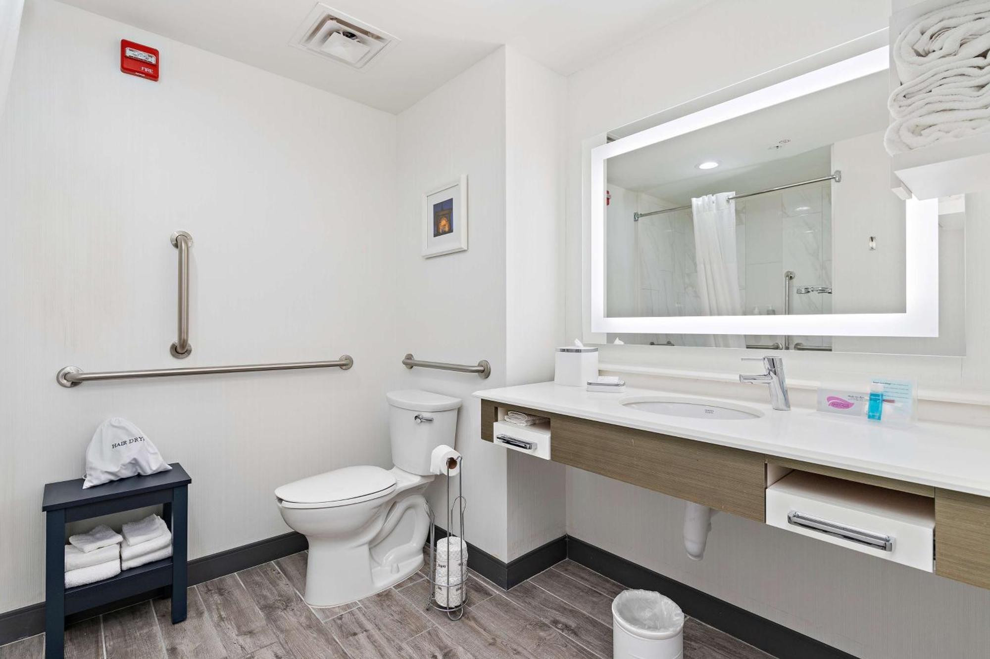 Hampton Inn Kansas City - Downtown Financial District Bagian luar foto