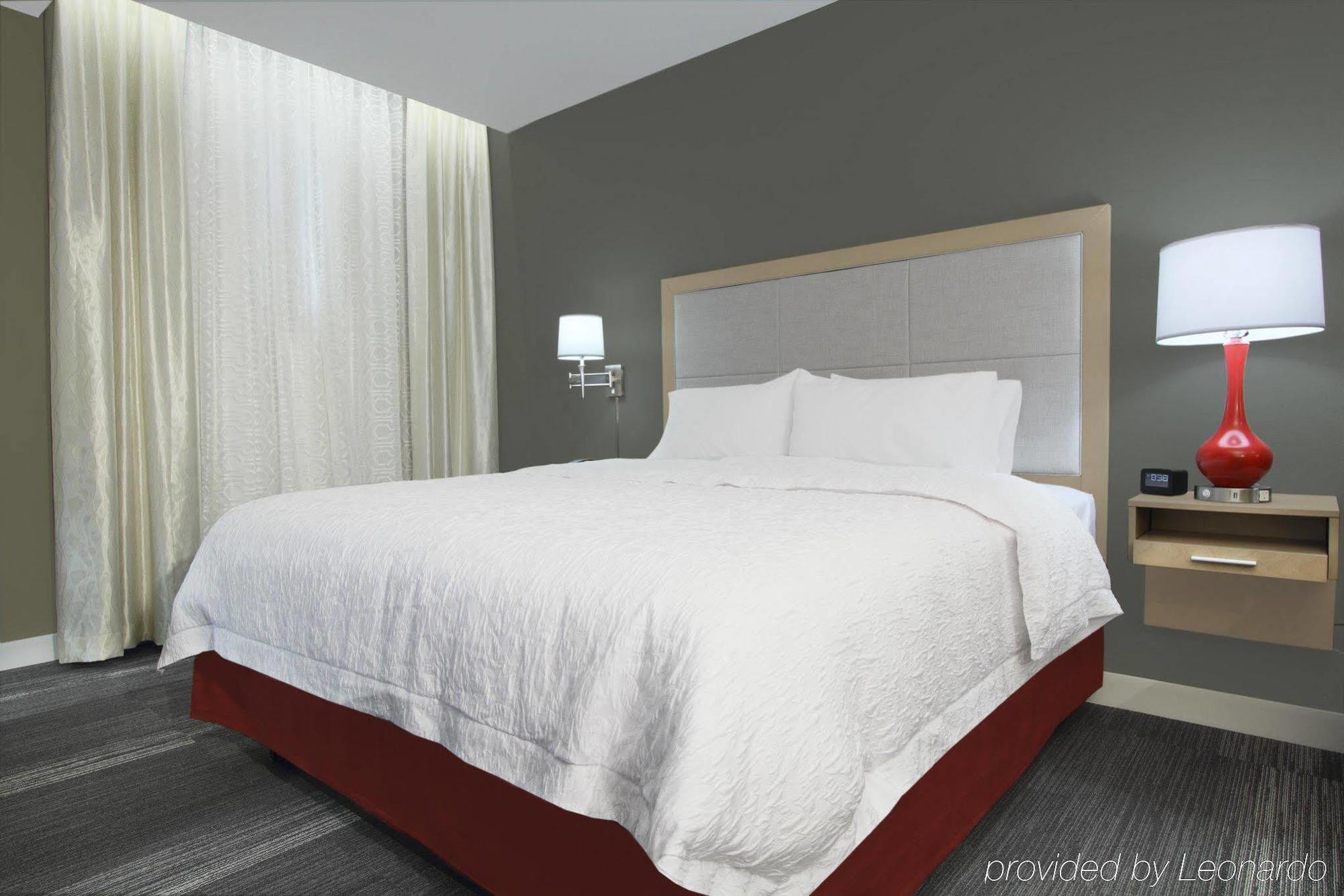 Hampton Inn Kansas City - Downtown Financial District Bagian luar foto